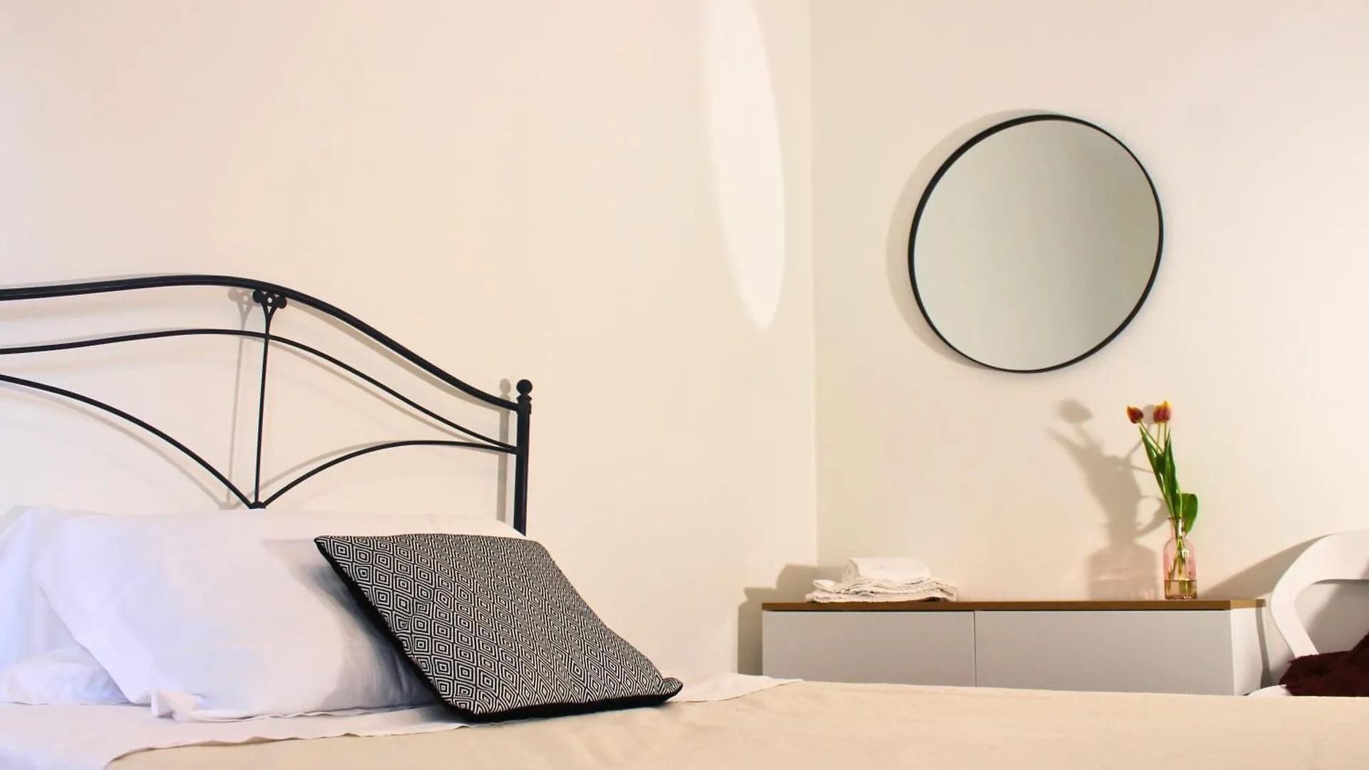 Dimidium Apartment Guspini 0*,